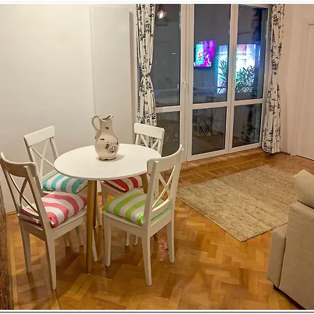 Skyview Old Town Apartment Bucharest Exterior photo